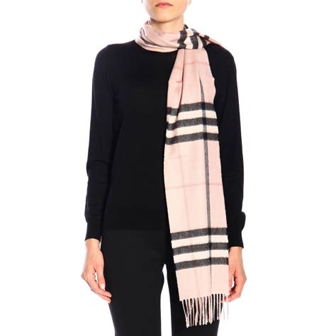 sciarpa rosa burberry|burberry women's clothing.